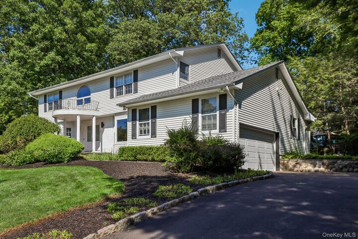 Property Photo:  21 Windgate Drive  NY 10956 