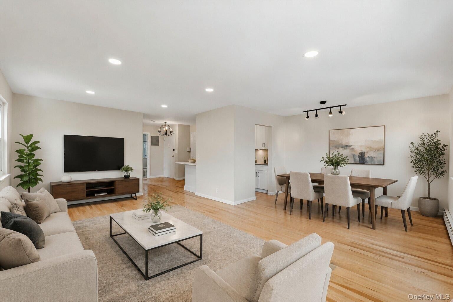 Property Photo:  665 Pelham Road A15  NY 10805 