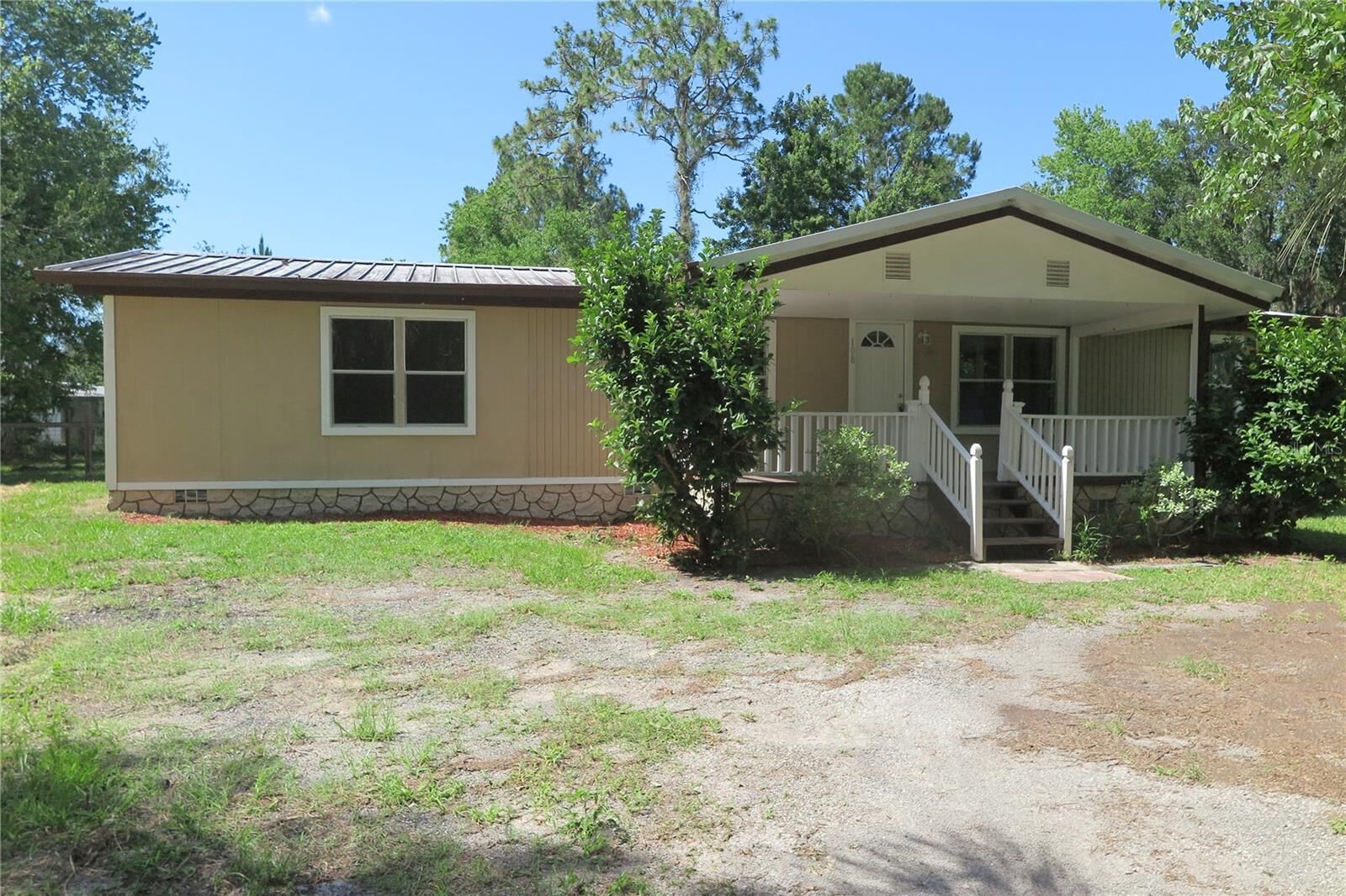 Property Photo: 108 Pineshore Drive FL 32189