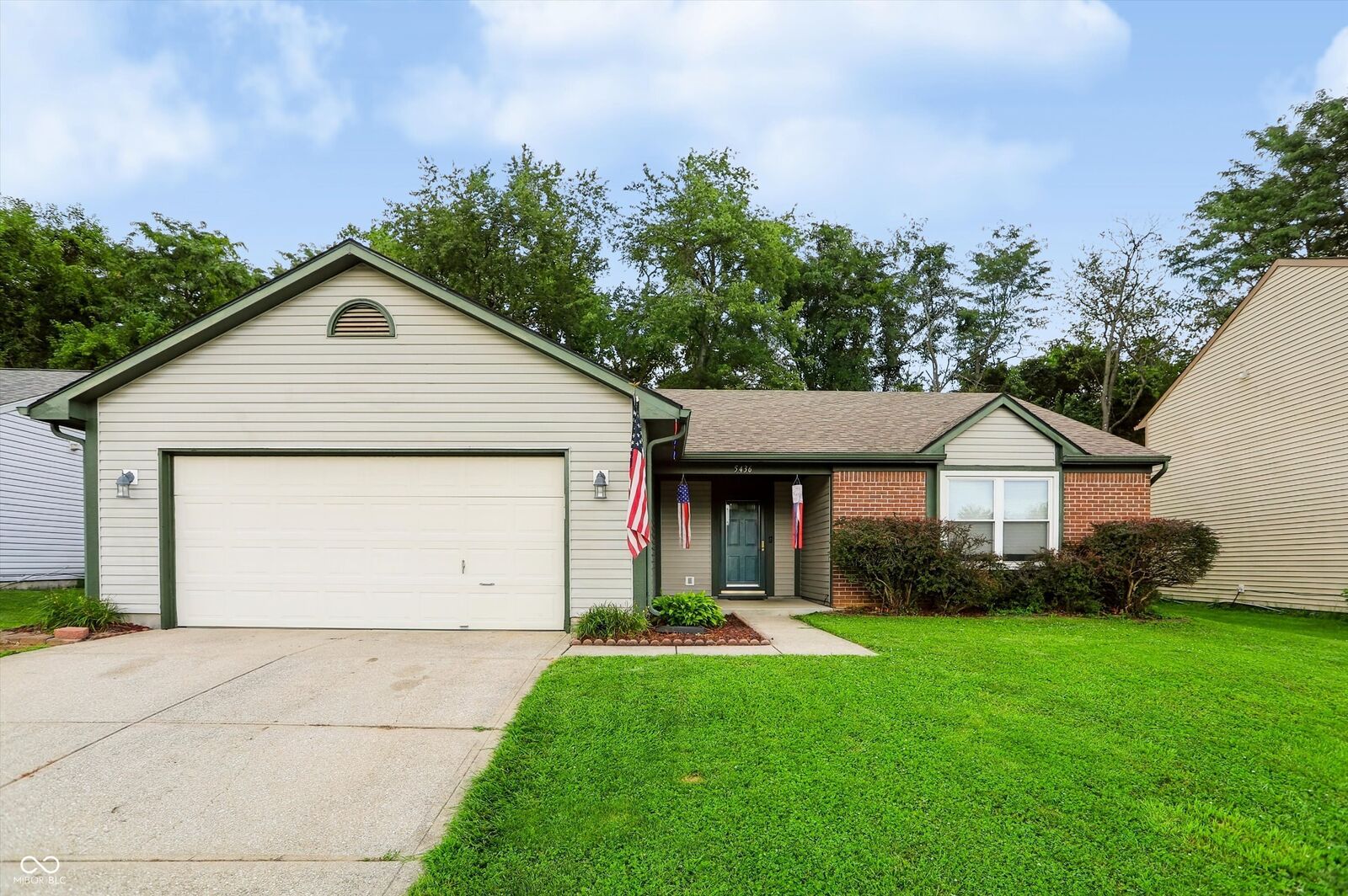 Property Photo: 5436 Milhouse Road IN 46221