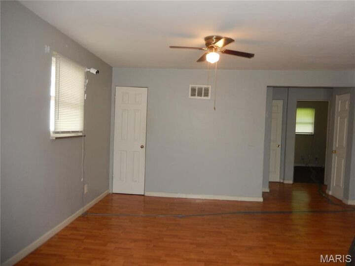 Property Photo: 1529 Nixon Avenue MO 63133