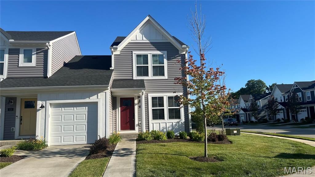 Property Photo:  320 Newbridge Way  MO 63368 