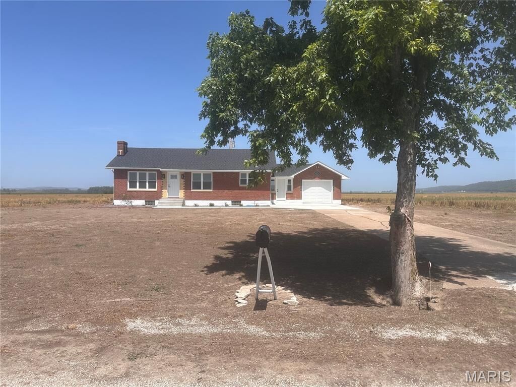 Property Photo:  3439 Stringtown Road  IL 62244 