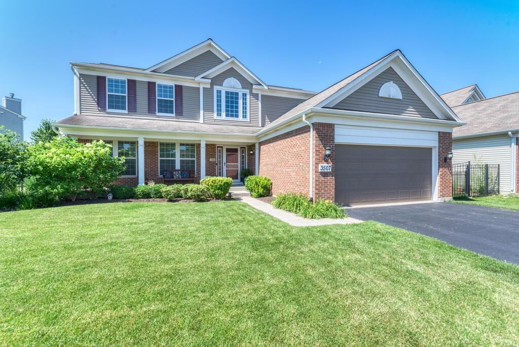 Property Photo:  3507 Crestwood Lane  IL 60110 