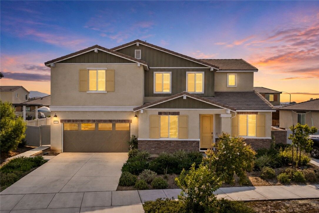 Property Photo:  32839 Waylon Court  CA 92584 