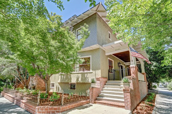 Property Photo:  2531 H Street  CA 95816 
