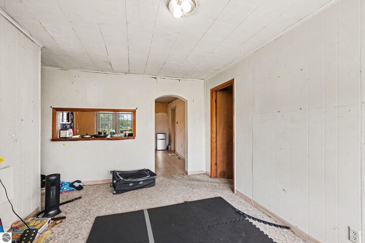 Property Photo: 901 W Baseline Road MI 48858