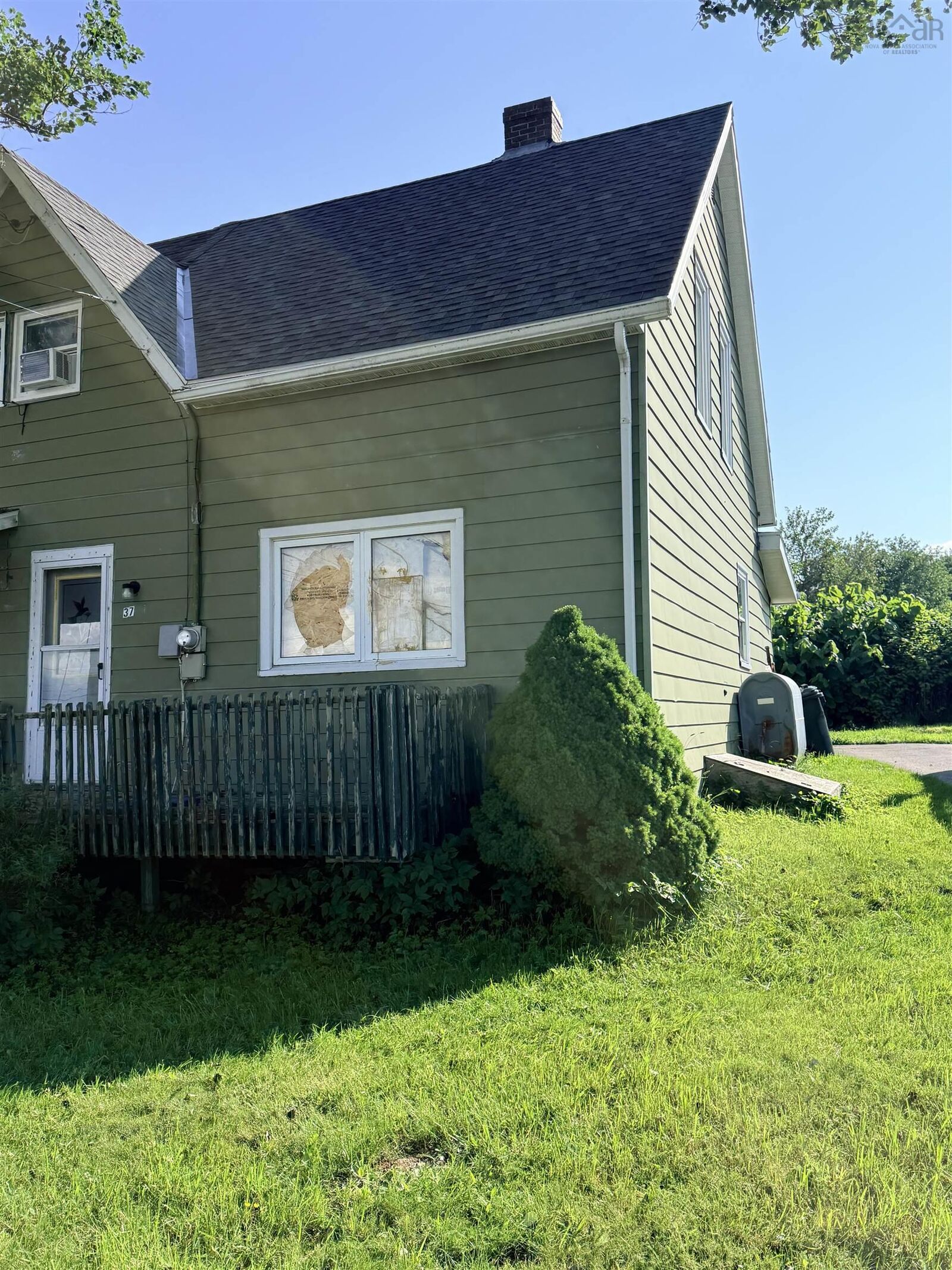 Property Photo: 37 Mitchell Avenue NS B1G 1M5