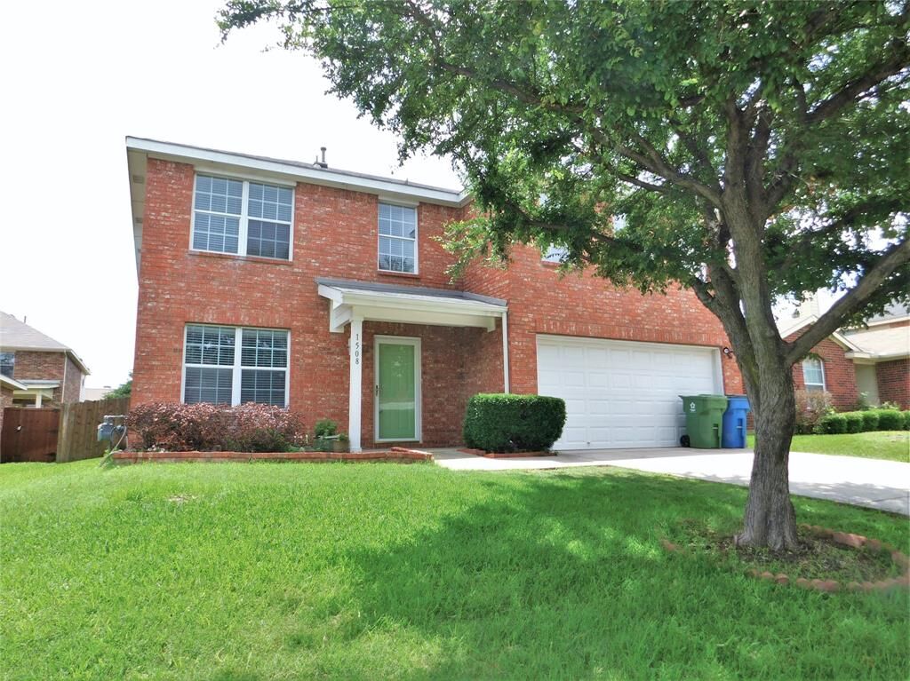 Property Photo: 1508 Sequoia Grove Lane TX 75067