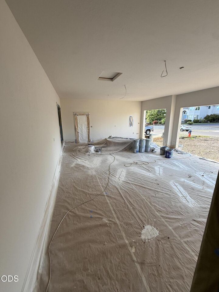 Property Photo: 3366 Viewpoint Drive OR 97504
