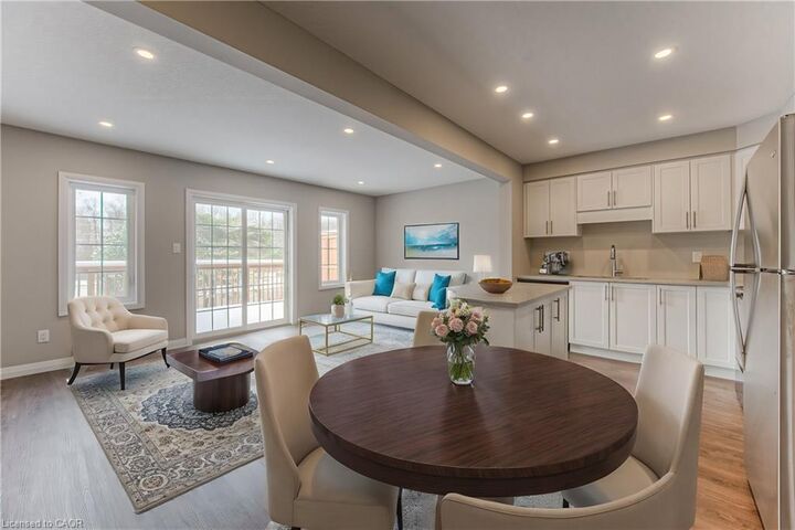 Property Photo:  86 Erbsville Court 23  ON N2T 0C8 