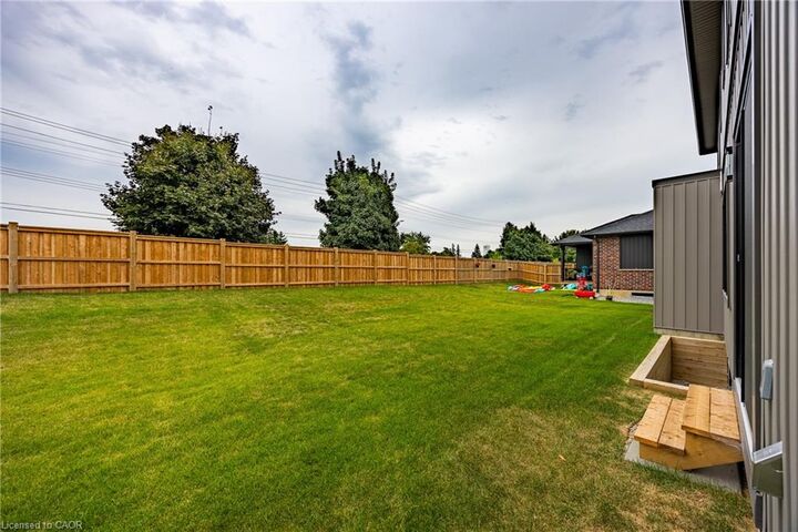 Property Photo:  103 Amber Street  ON N0E 1Y0 