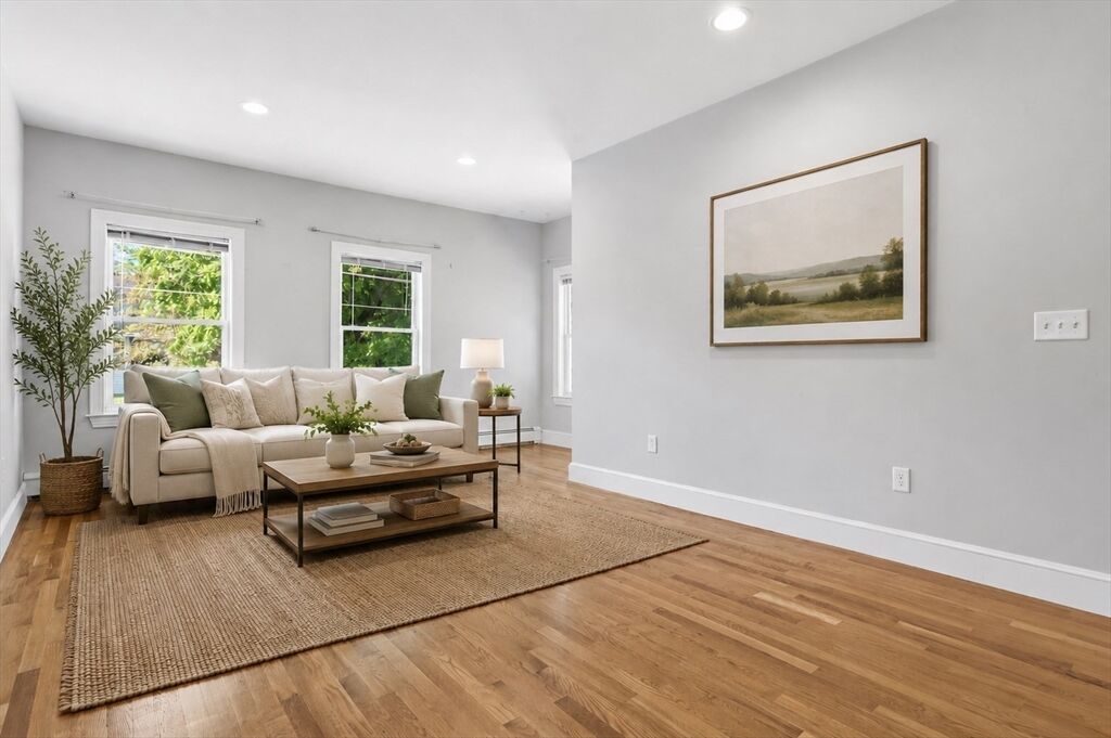 Property Photo:  94 Summit 2  MA 01510 