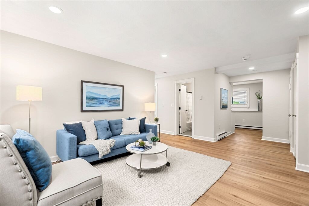 Property Photo:  16 Appleton Park B2  MA 01938 
