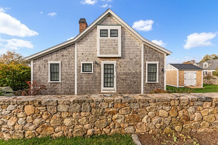 Property Photo:  1815 Main Rd  MA 02791 