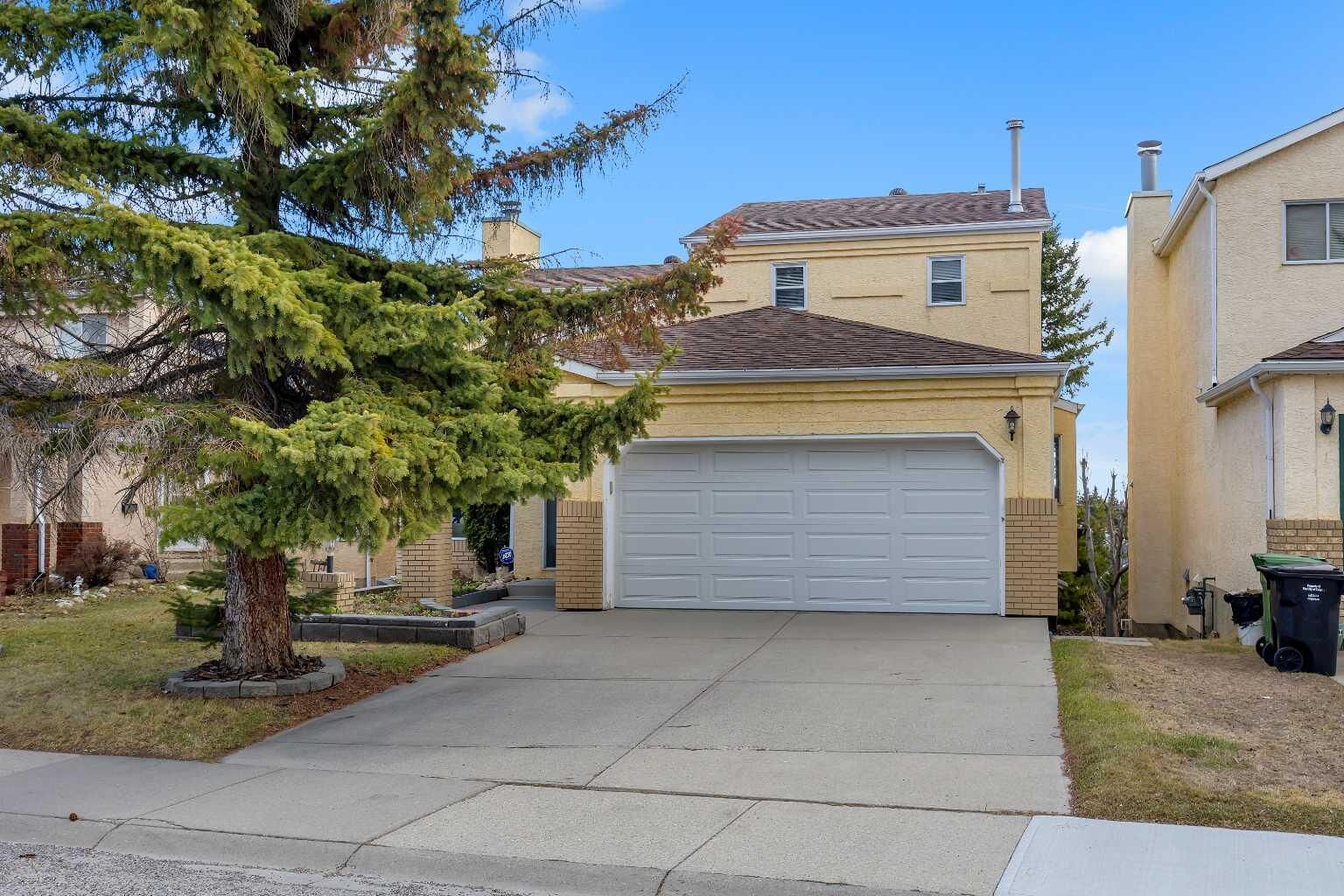 Property Photo: 2856 Signal Hill Heights SW AB T3H 2M6