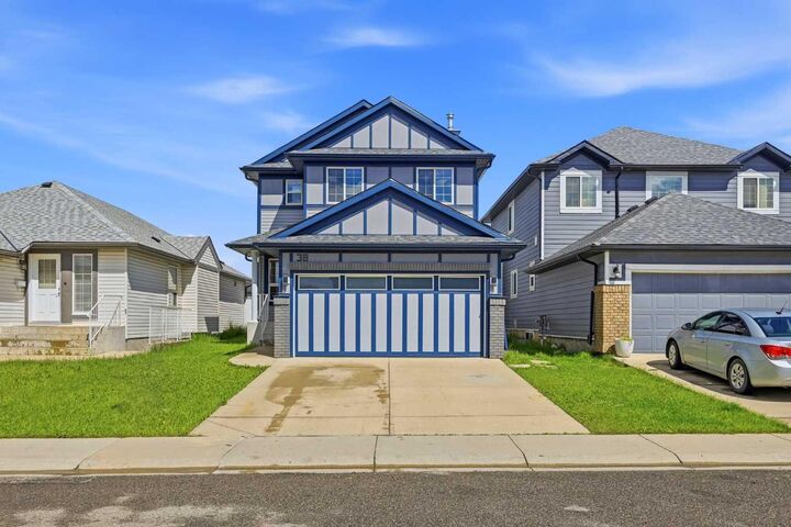 Property Photo:  38 Saddleland Crescent NE  AB T3J 5K5 