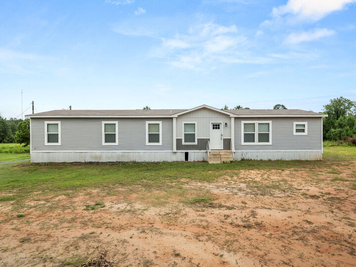 Property Photo:  591 Posey  LA 71457 
