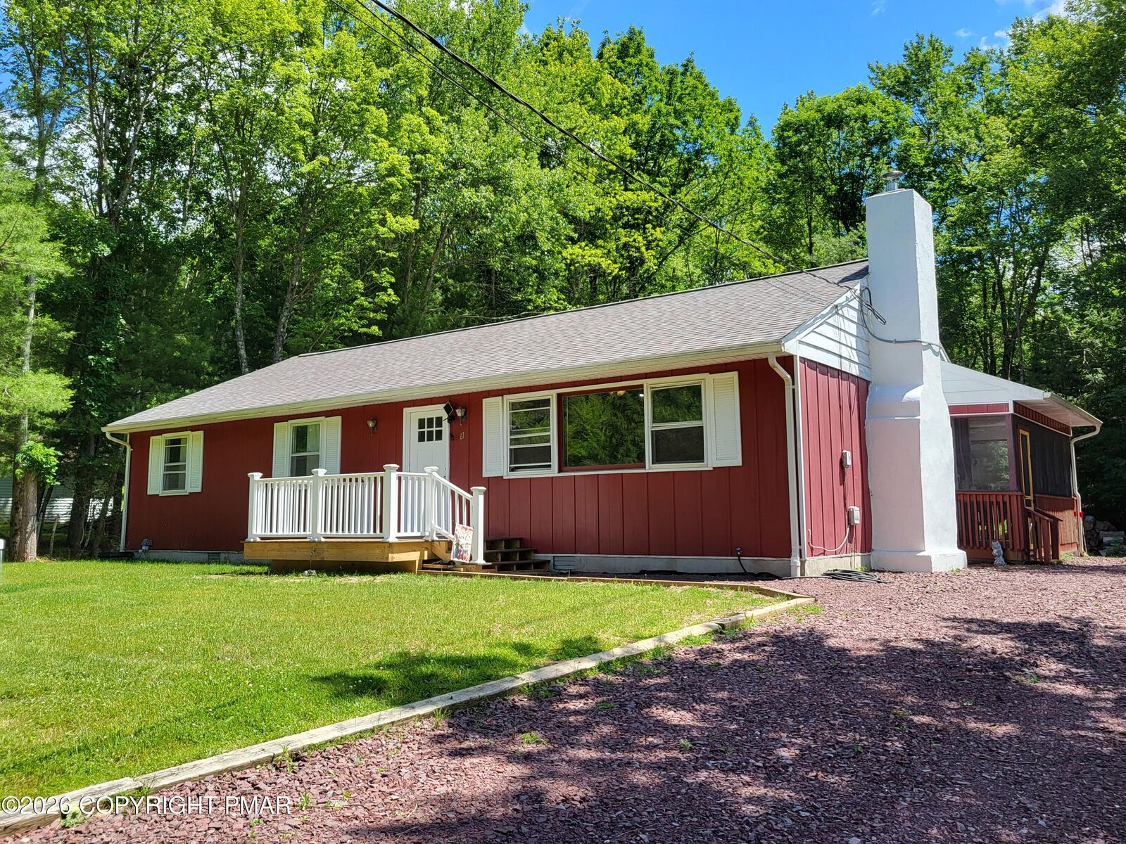 Property Photo: 8 Wolf Way PA 18661