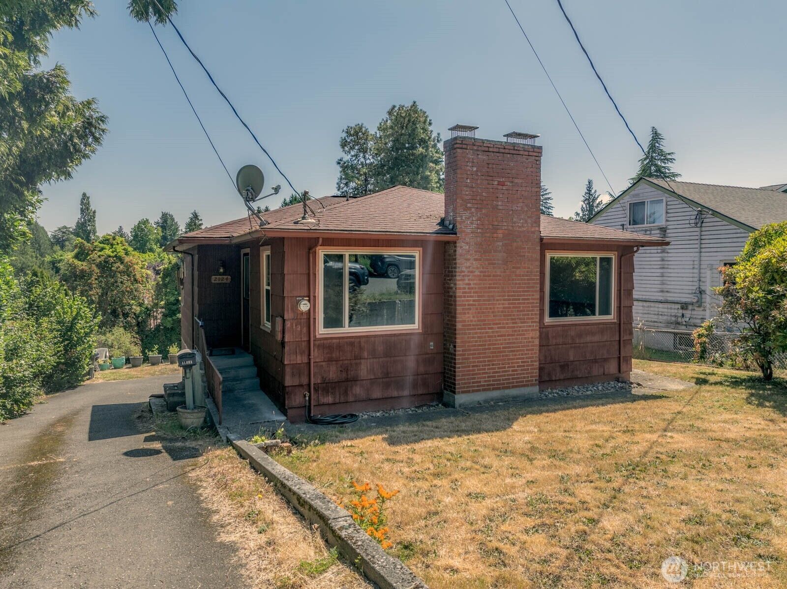 Property Photo: 2124 N Callow Avenue WA 98312