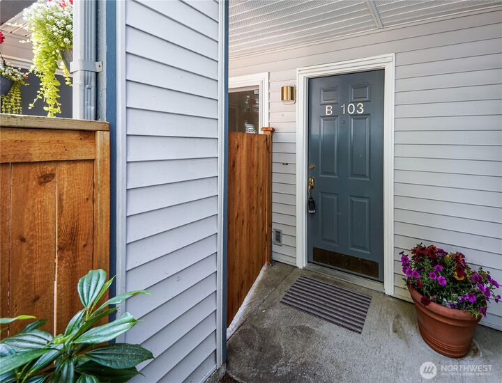Property Photo:  12680 NE 10th Place B103  WA 98005 