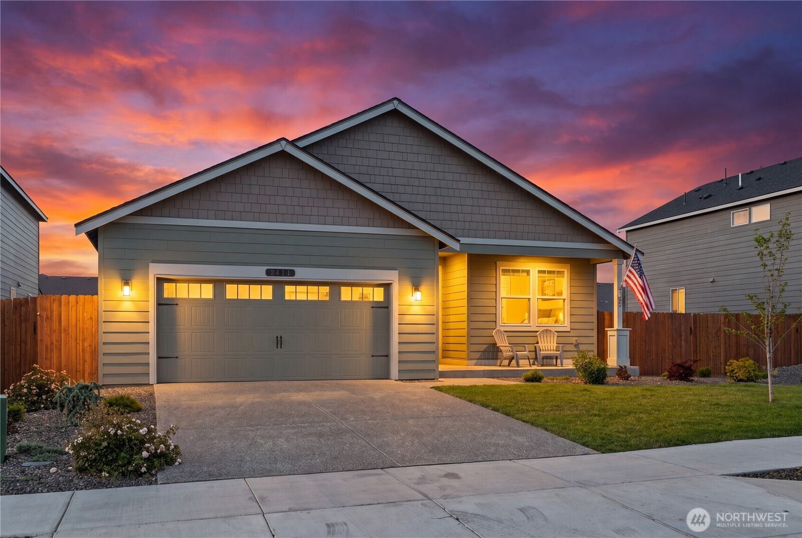Property Photo:  2411 N Leah Lane  WA 98926 