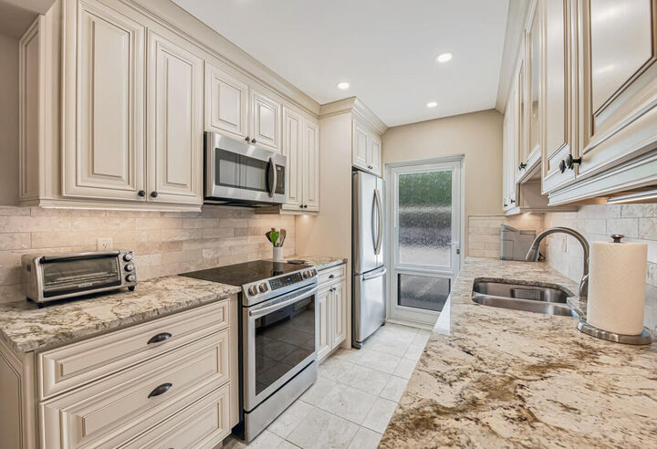 Property Photo:  1910 S Ocean Boulevard 112  FL 33483 