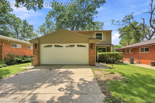 Property Photo: 23821 Manistee Street MI 48237