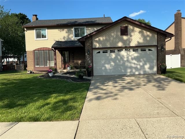 Property Photo:  47244 Meadowbrook Drive  MI 48044 