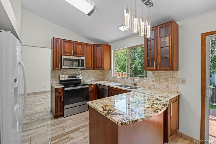 Property Photo: 8725 Meadowlark Circle CO 80126