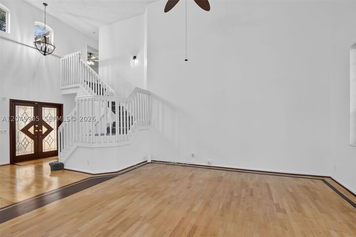 Property Photo:  1485 Seabay Rd  FL 33326 