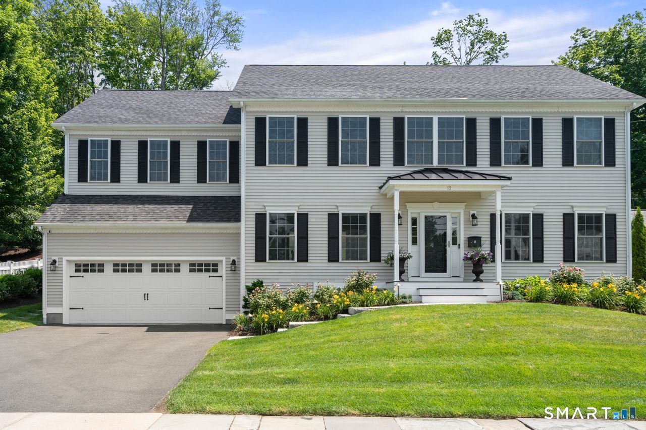 Property Photo:  12 Stratford Road  CT 06117 