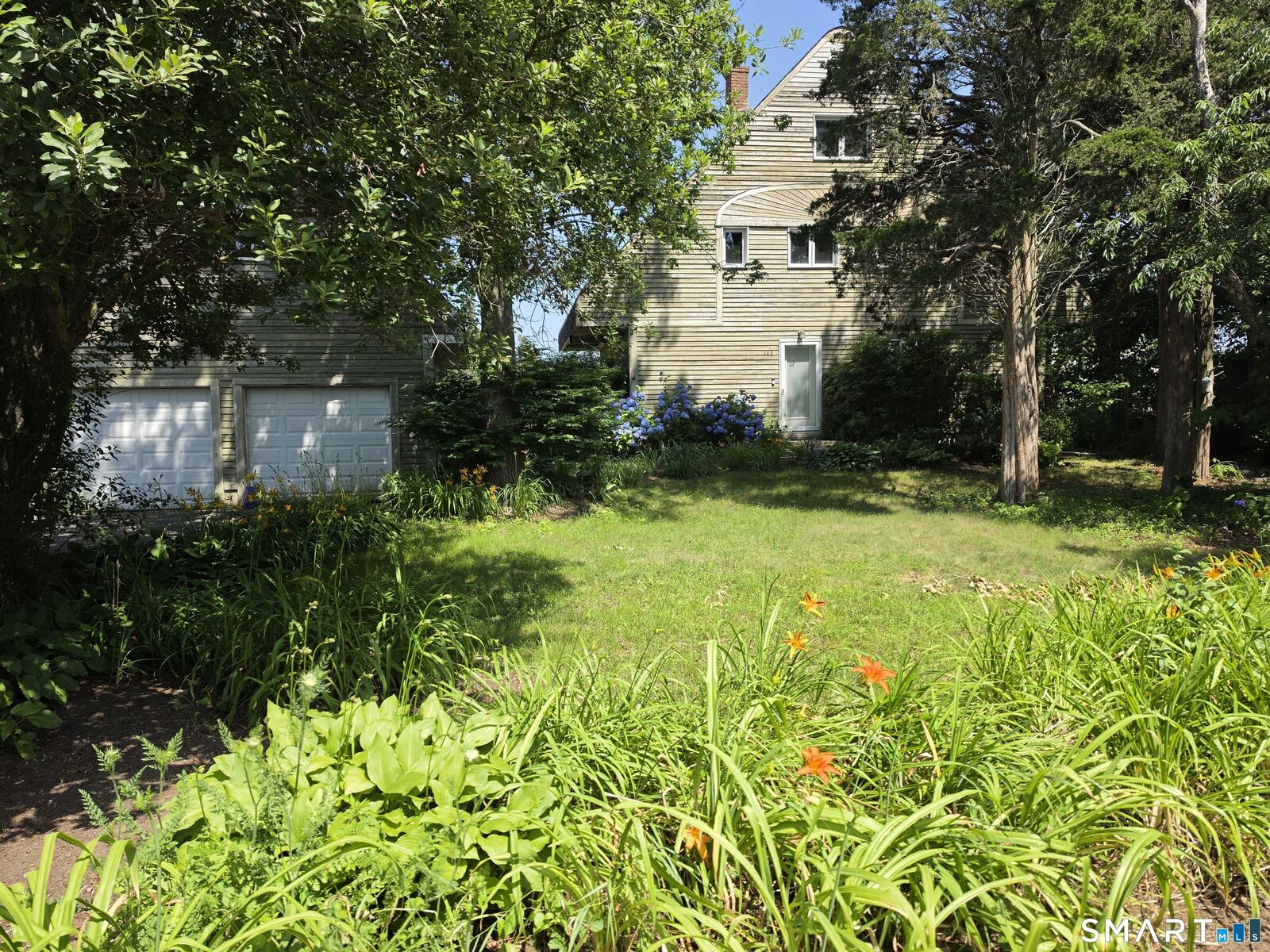 Property Photo: 106 Pratt Road CT 06413