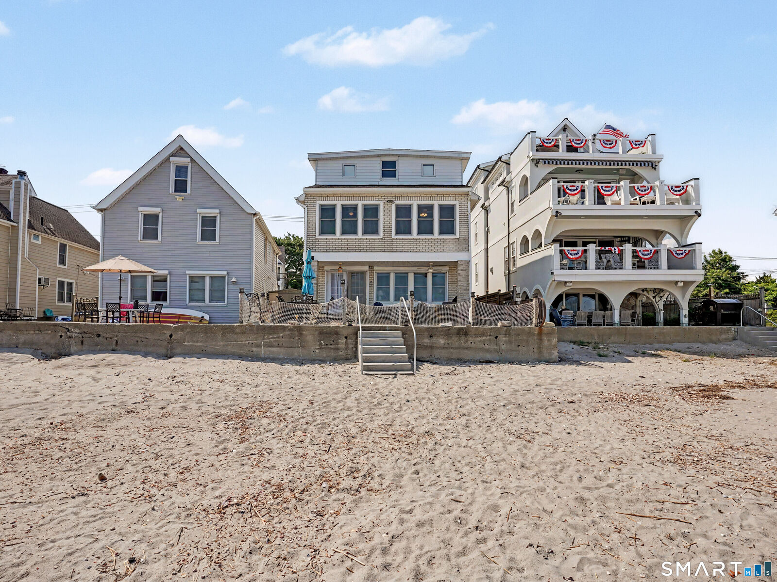 Property Photo: 216 Broadway CT 06460