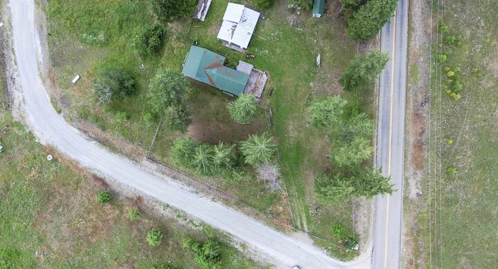 Property Photo:  3154 Heather Ln  WA 99114 