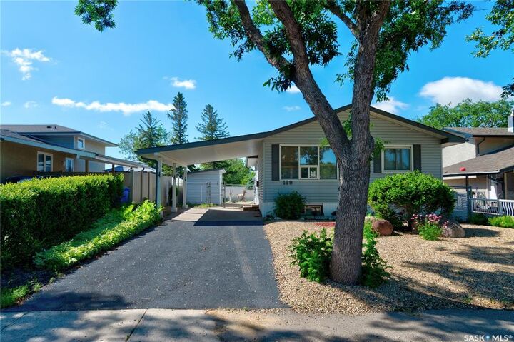 119 Bothwell Crescent — photo 1