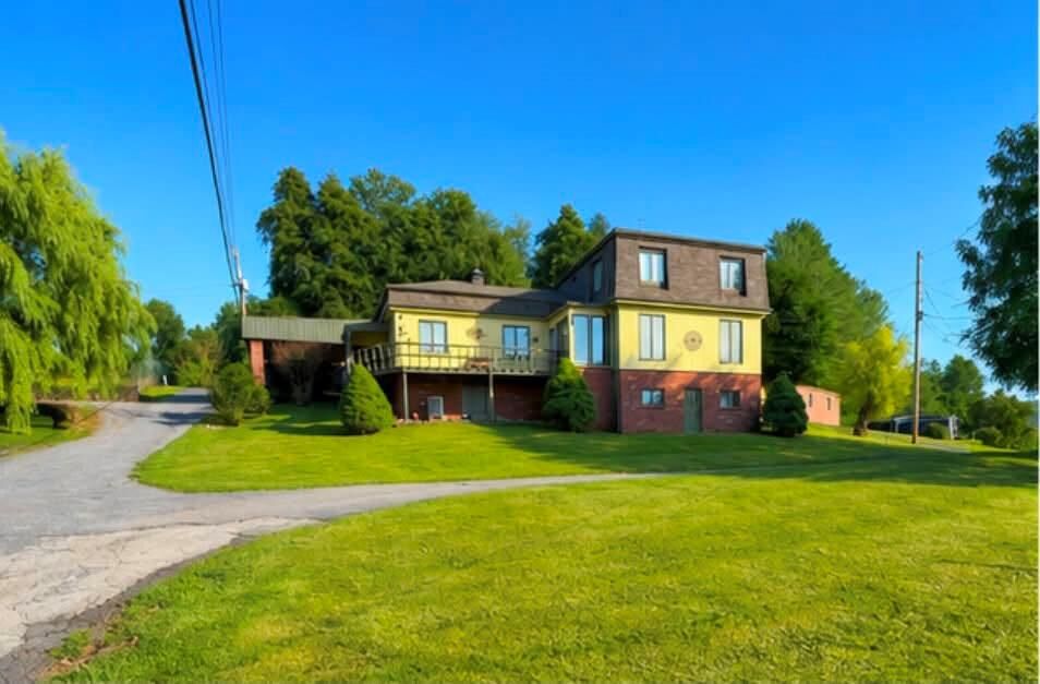 Property Photo:  43 Redwood  VA 24260 