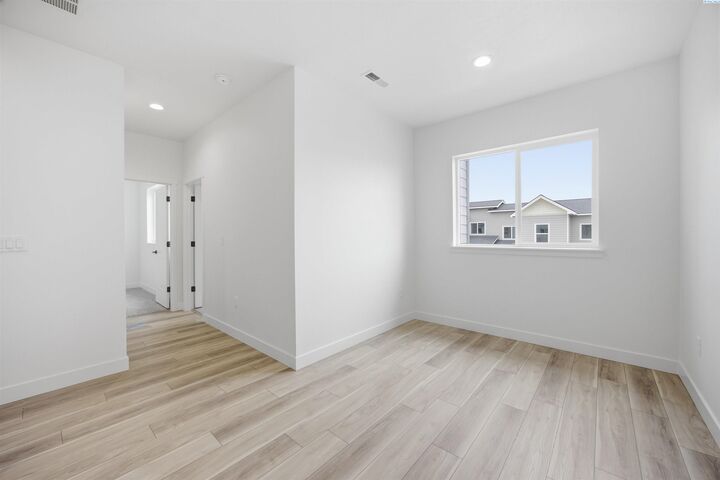 Property Photo: 4461 Conifer St WA 99353