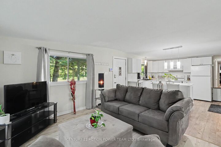 Property Photo:  5620 Rockdale Road W 125  ON K0A 3H0 