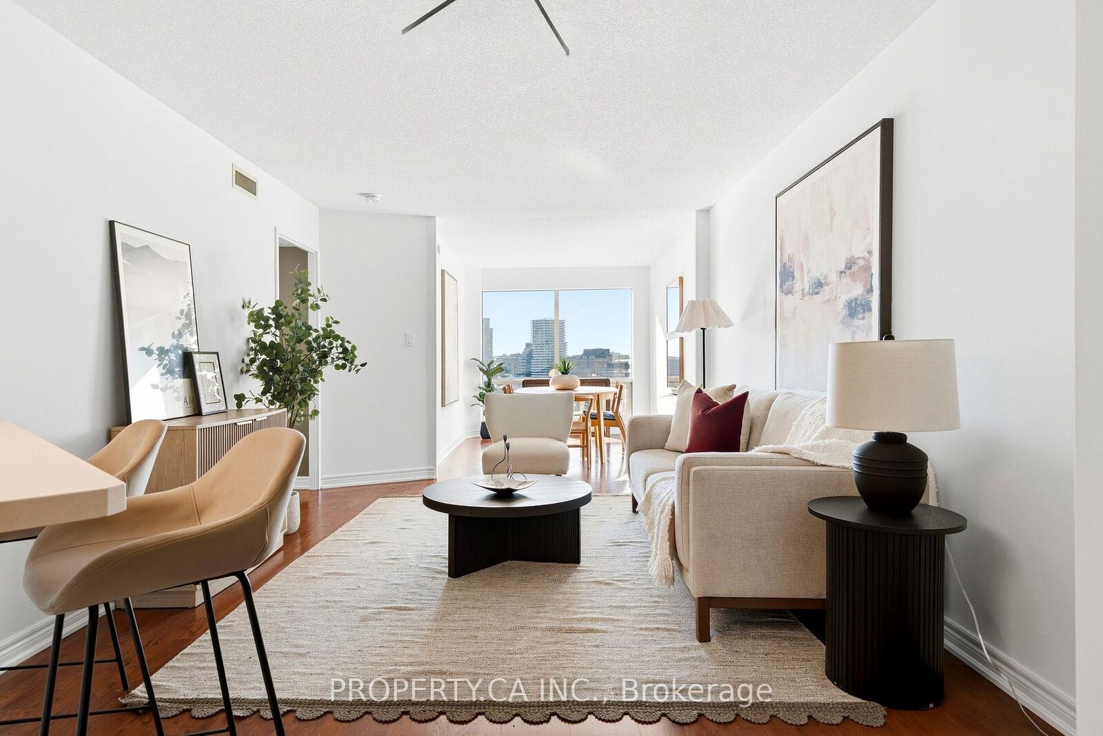 Property Photo:  1001 Bay Street 2101  ON M5S 3A6 