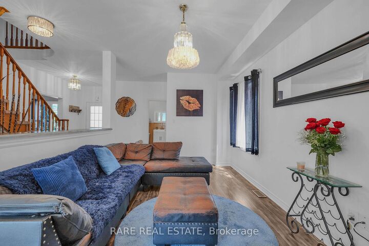 2104 Osbond Road — photo 1