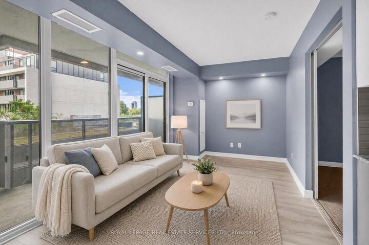 Property Photo:  120 Varna Drive 401  ON M6A 0B3 