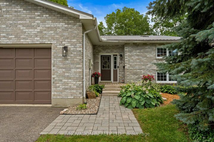 Property Photo: 114 Bell Street ON K7C 1V4