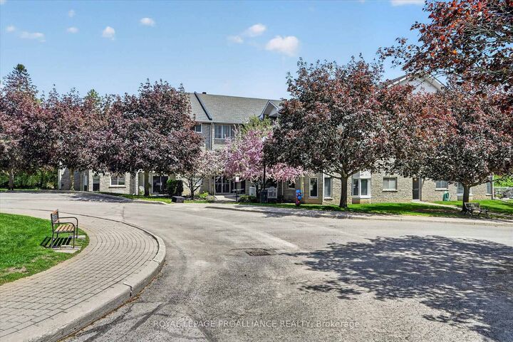 Property Photo: 1099 Clonsilla Avenue 312A ON K9J 8L8
