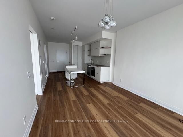 Property Photo:  197 Yonge Street 4507  ON M5B 0C1 