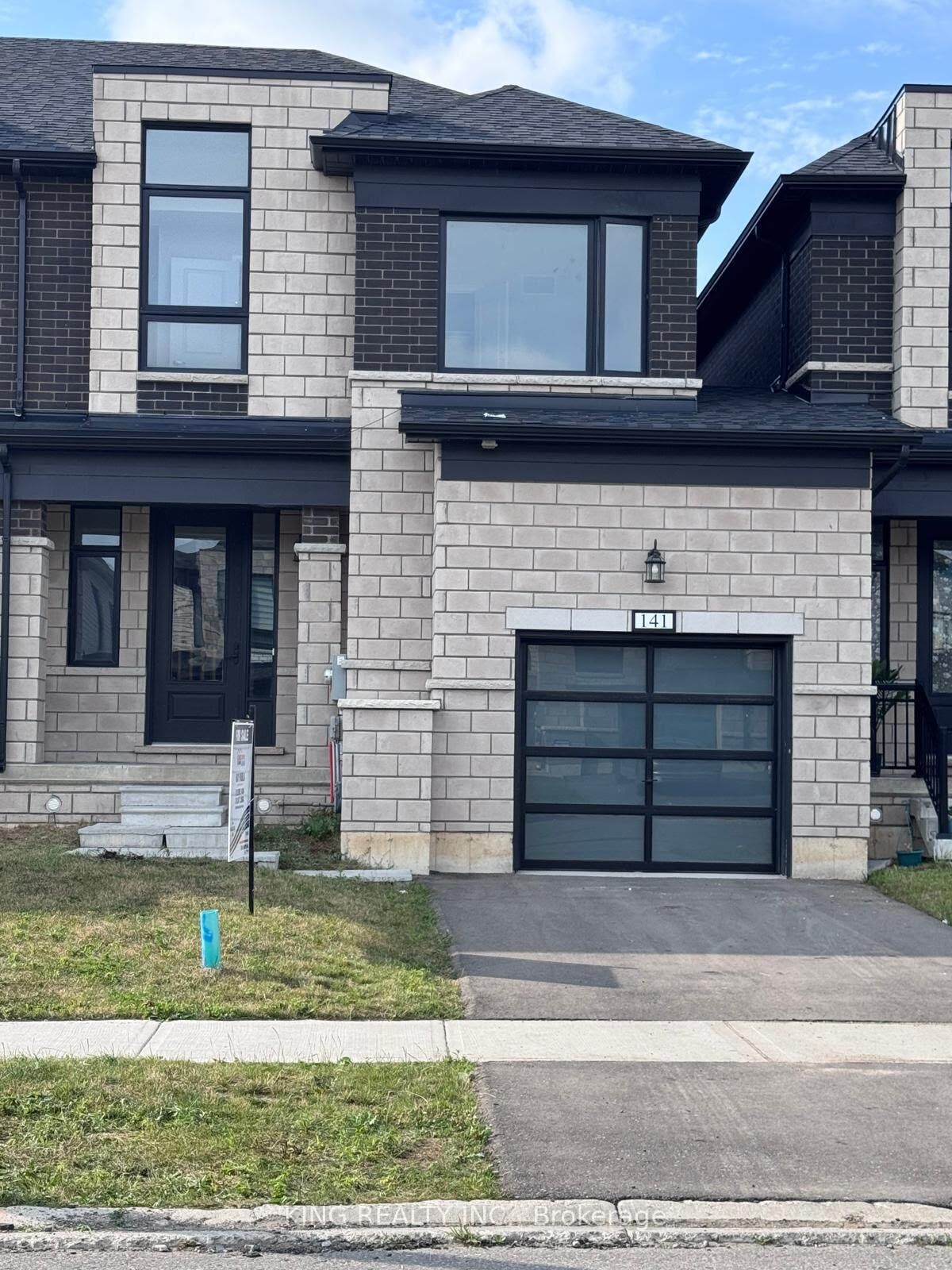 Property Photo: 141 Cole Terrace ON N4S 7W2