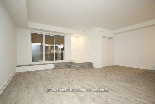 Property Photo:  66 Longbranch Avenue 17  ON M8W 3J4 