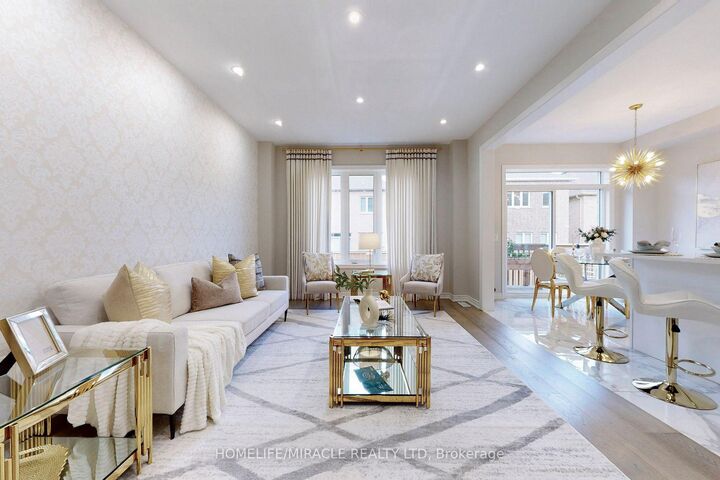 Property Photo: 18 Pearman Crescent ON L7A 4Y8