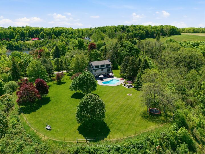 Property Photo: 15415 Clayhill Road ON L7G 4S8