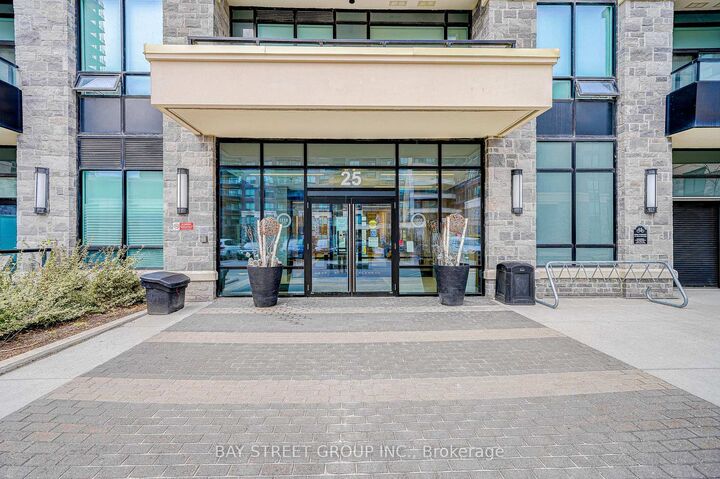 Property Photo:  25 Water Walk Drive 531  ON L6C 0G3 